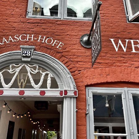 Ferienwohnung Burghof im Herzen Flensburgs Exterior foto