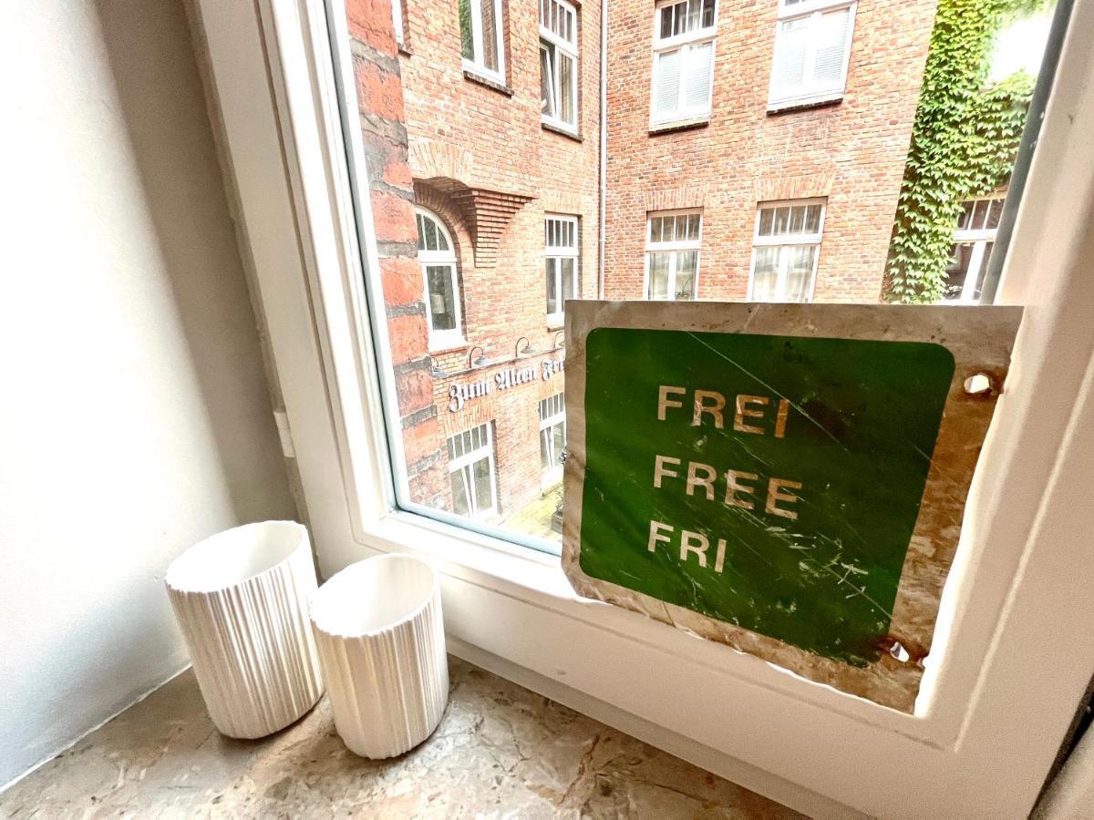 Ferienwohnung Burghof im Herzen Flensburgs Exterior foto