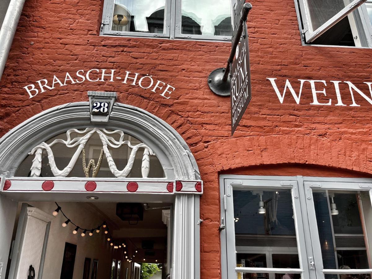 Ferienwohnung Burghof im Herzen Flensburgs Exterior foto
